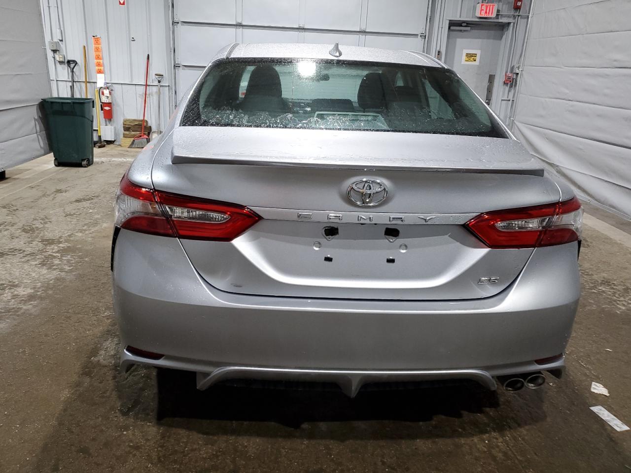 2019 TOYOTA CAMRY L - Image 6