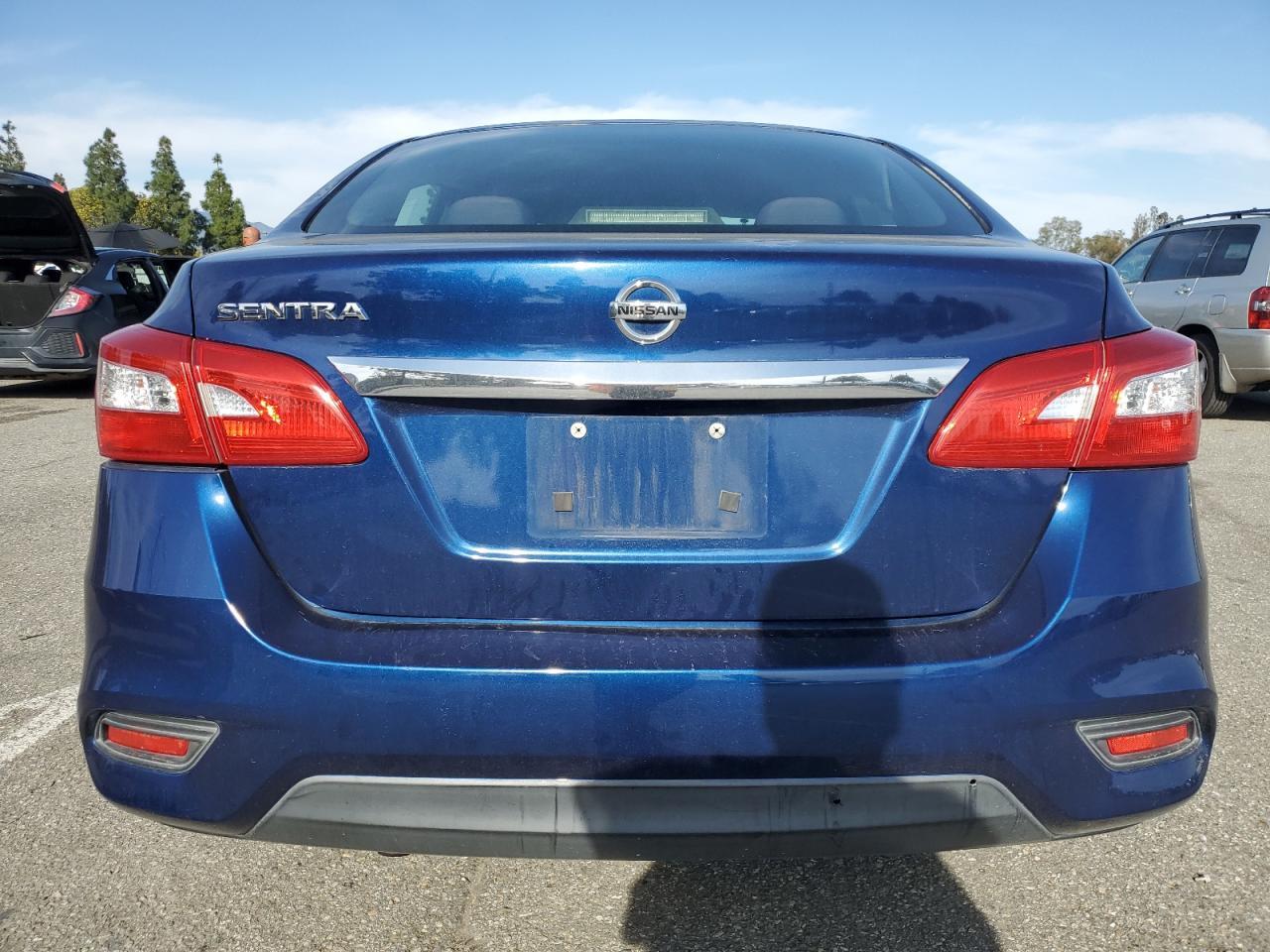 2017 NISSAN SENTRA S - Фото 6