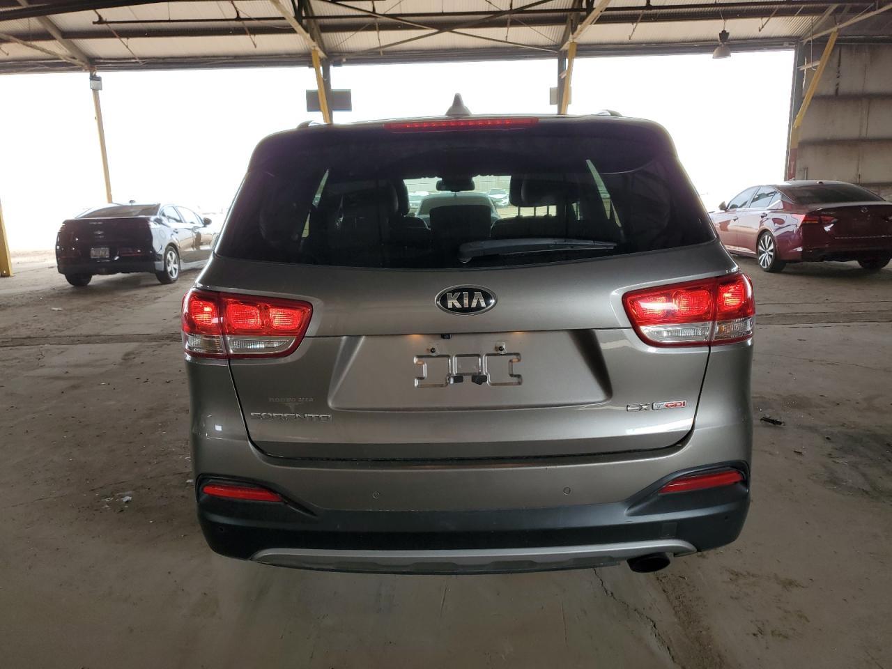2016 KIA SORENTO EX - Image 6