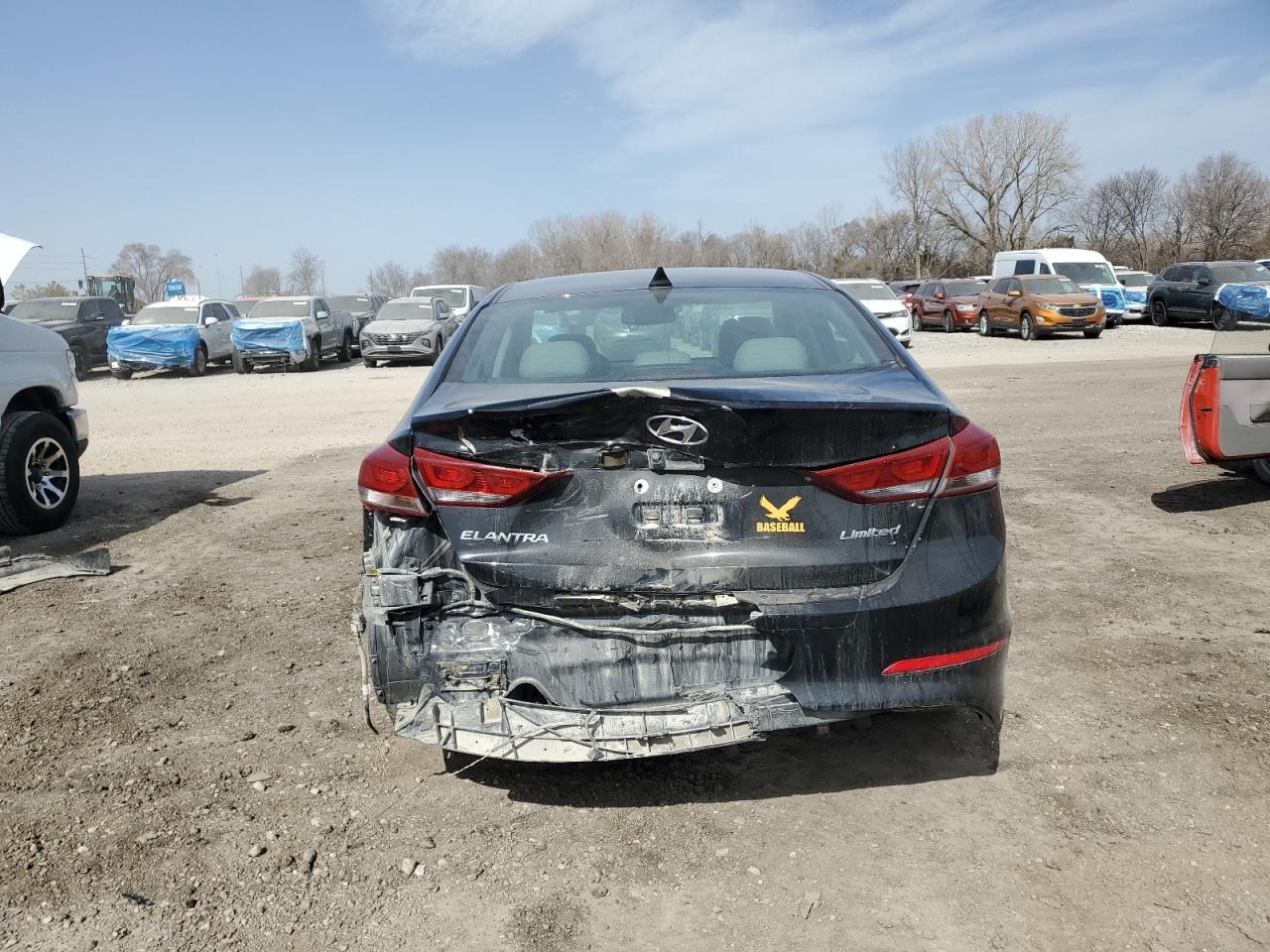2017 HYUNDAI ELANTRA SE - Фото 6