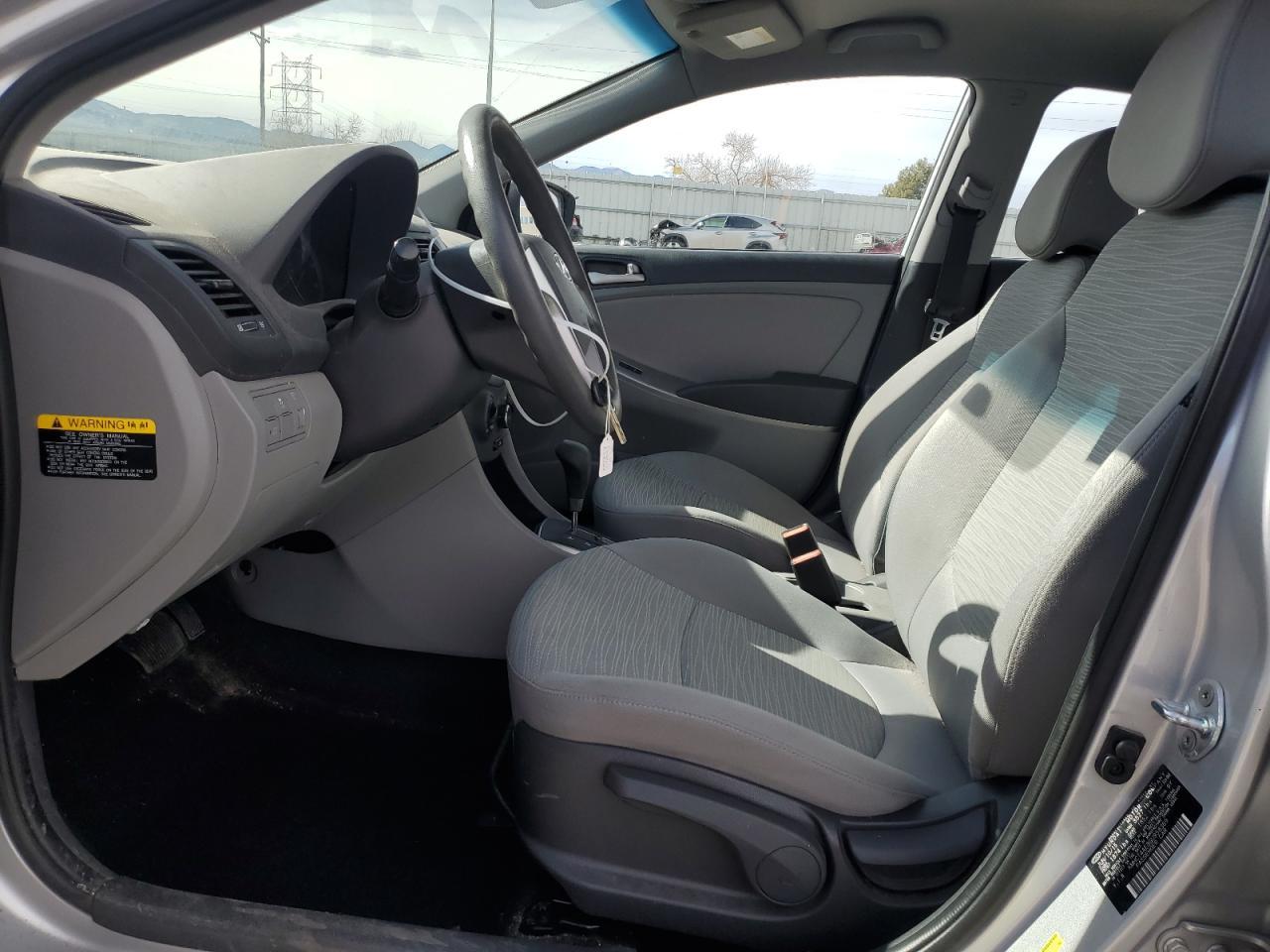 2016 HYUNDAI ACCENT SE - Фото 7