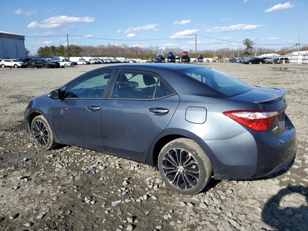 2015 TOYOTA COROLLA L - Image 2