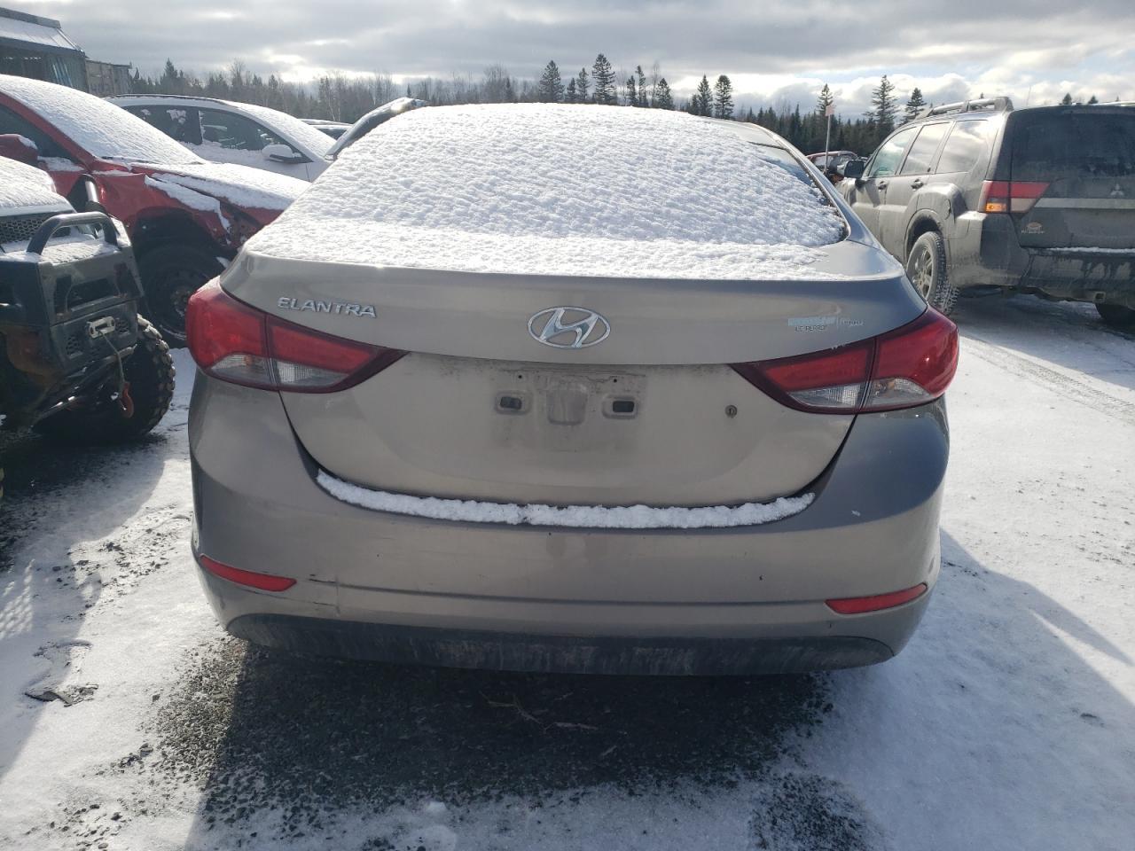 2014 HYUNDAI ELANTRA SE - Фото 6