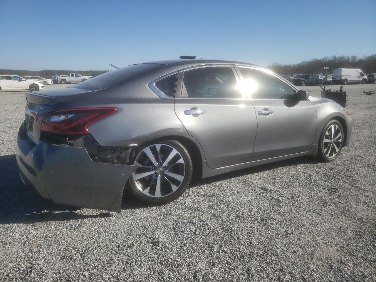 2017 NISSAN ALTIMA 2.5 - Image 3