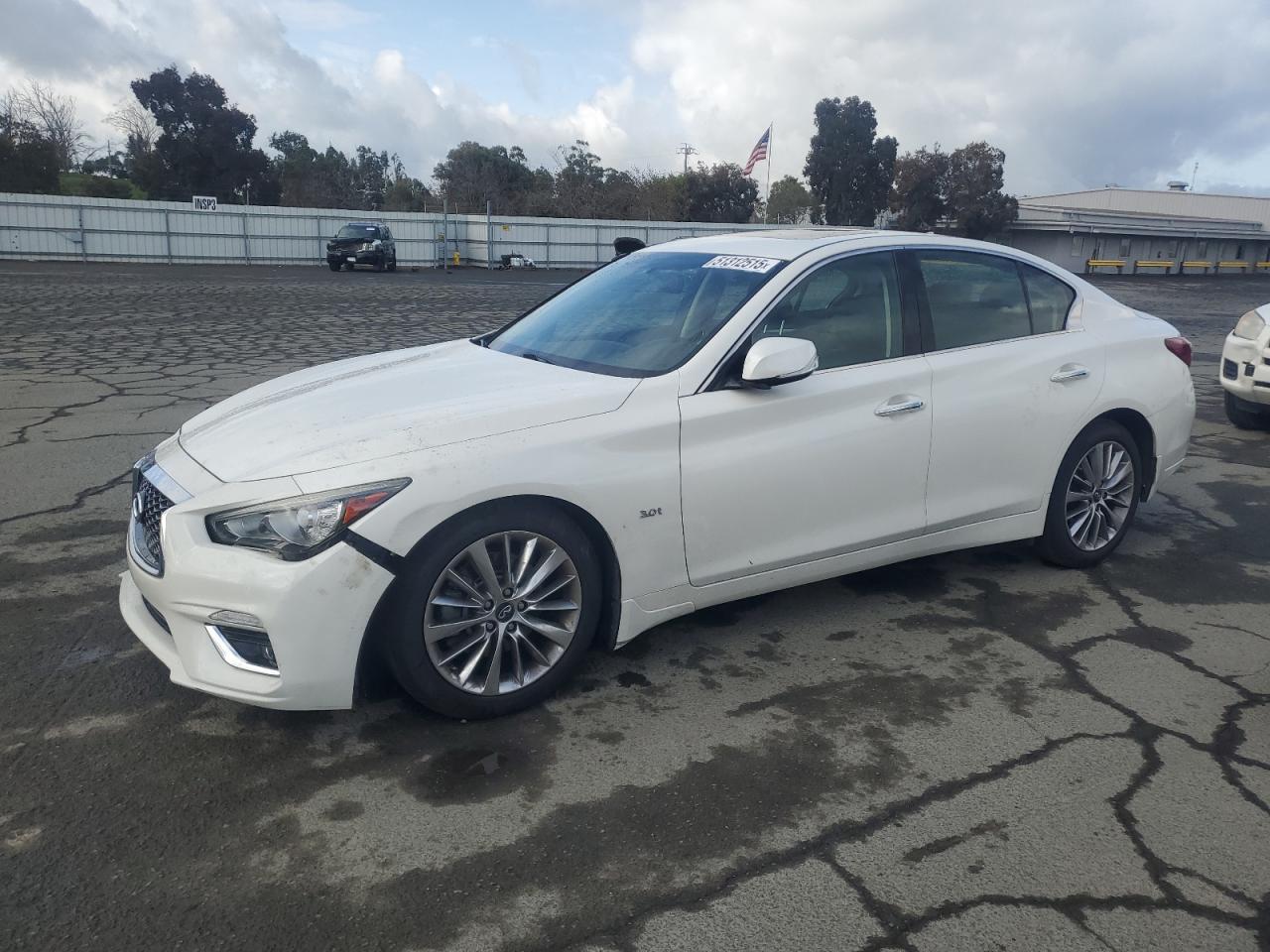 2018 INFINITI Q50 LUXE