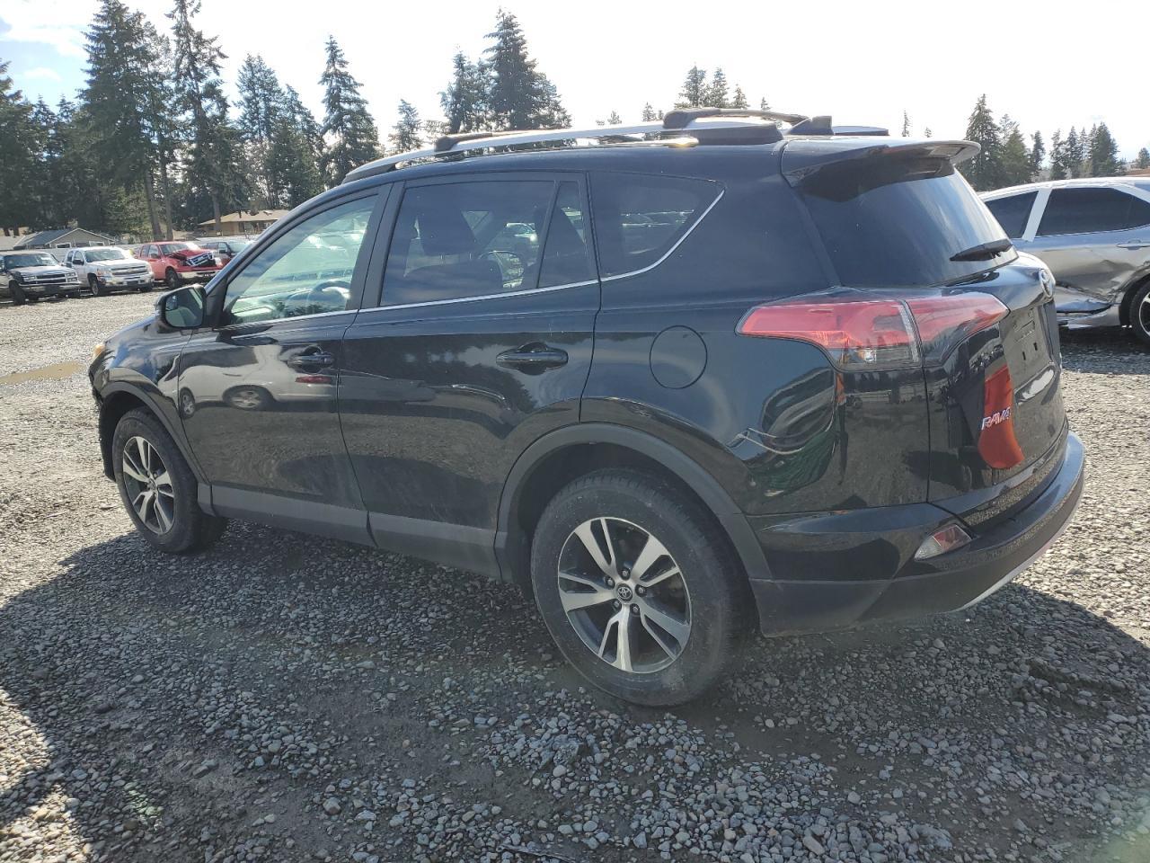 2016 TOYOTA RAV4 XLE - Фото 2