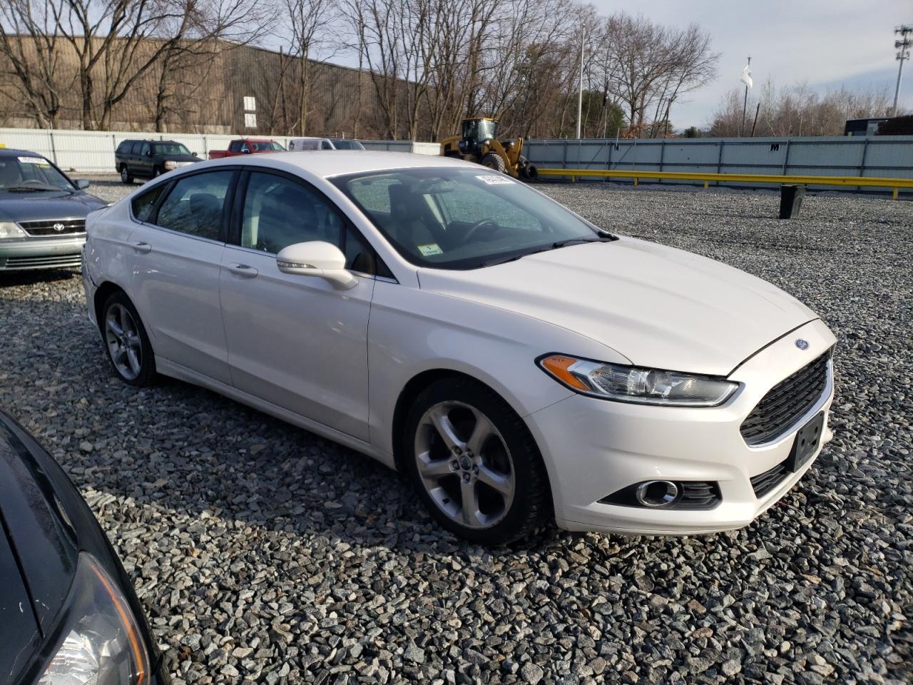 2014 FORD FUSION SE - Image 4