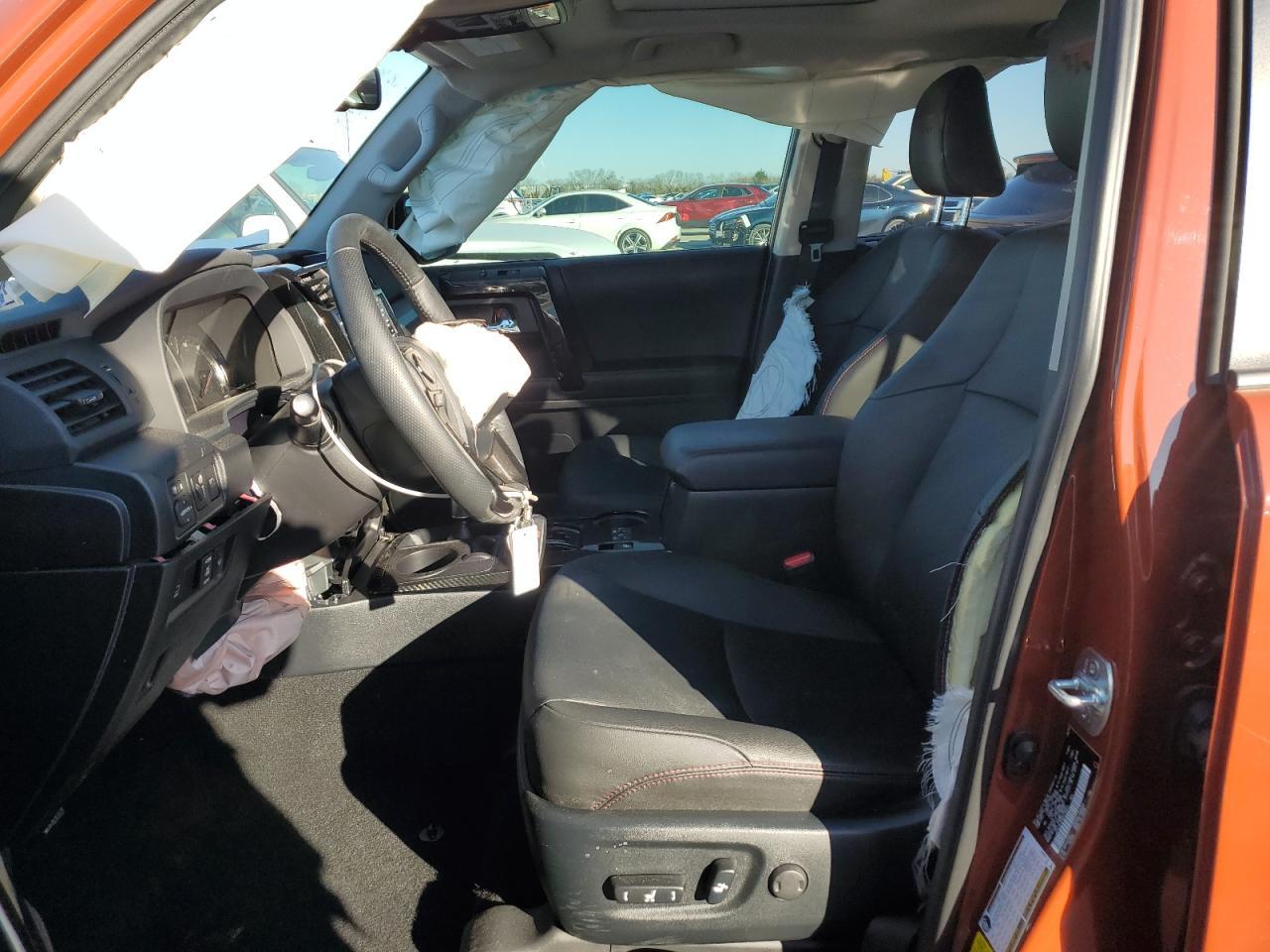 2024 TOYOTA 4RUNNER SR - Image 7