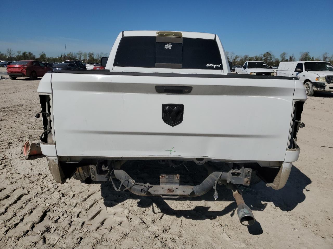 2014 RAM 1500 ST - Фото 6