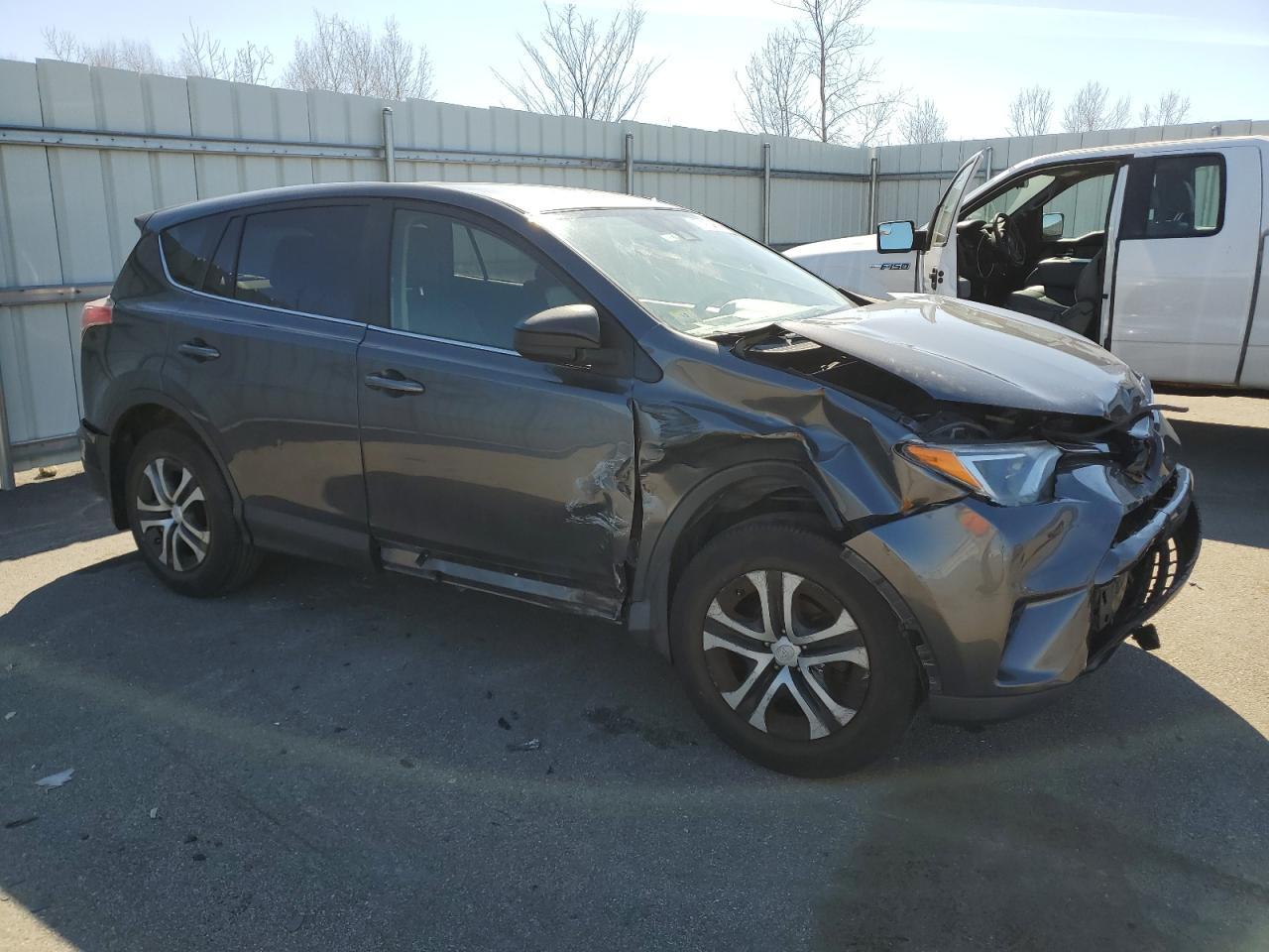 2018 TOYOTA RAV4 LE - Image 4