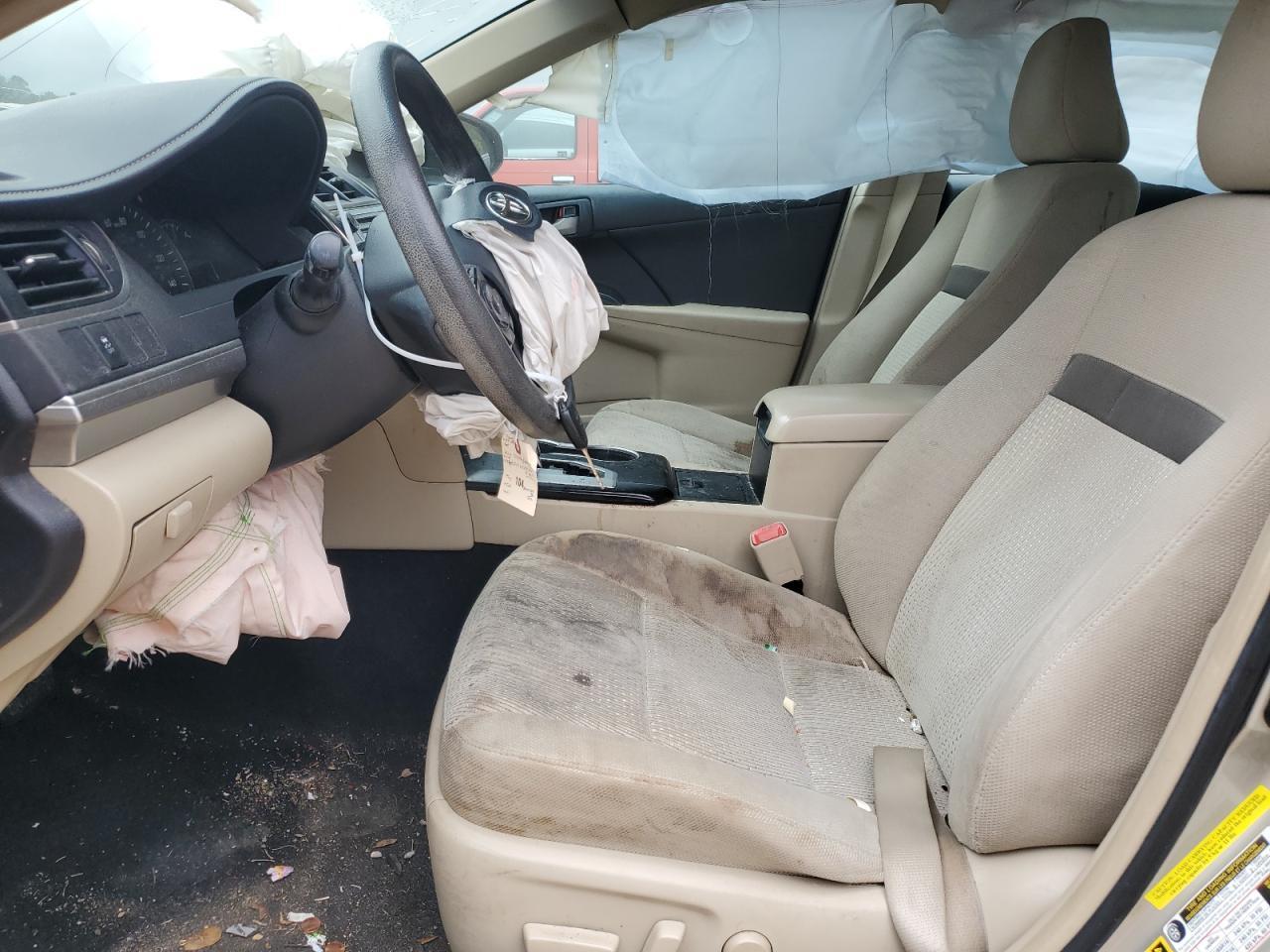 2014 TOYOTA CAMRY L - Image 7