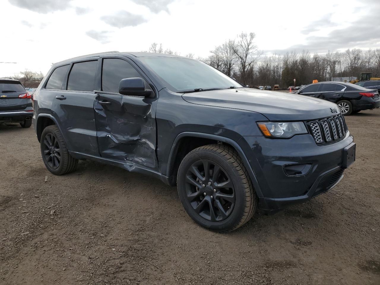 2018 JEEP GRAND CHER - Image 4