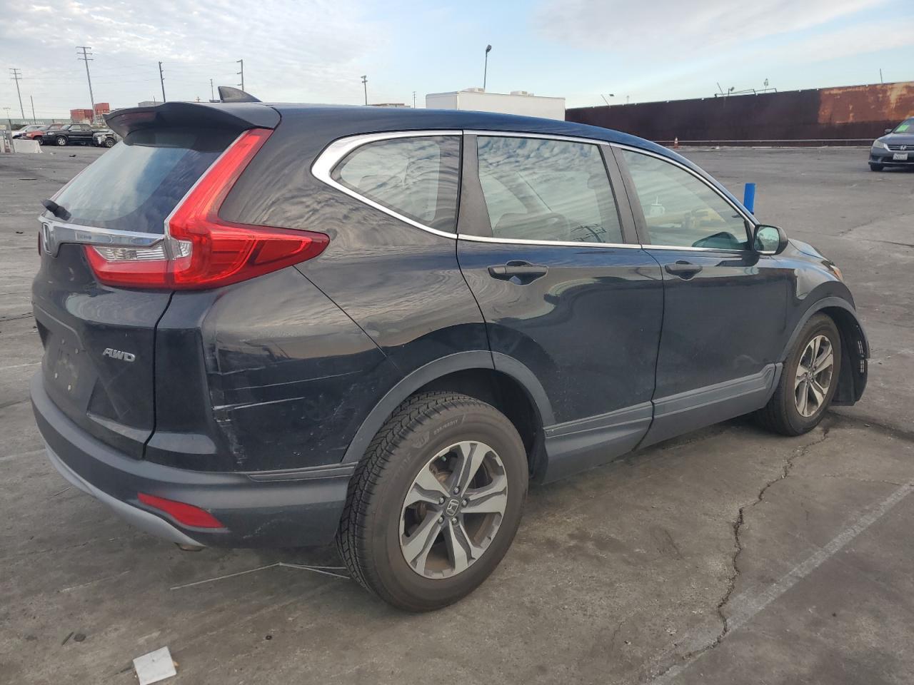2018 HONDA CR-V LX - Image 3