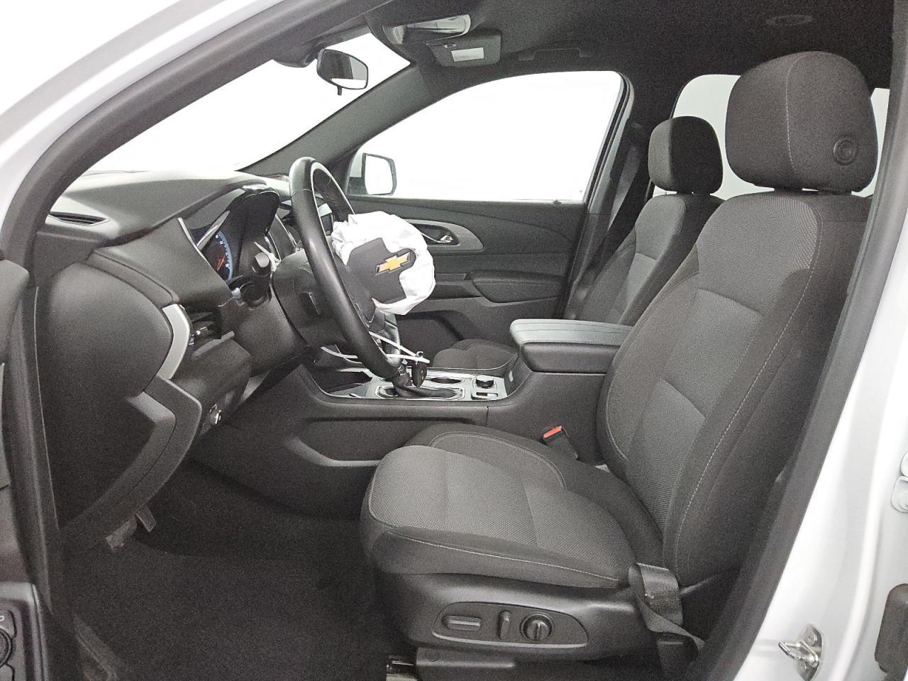 2023 CHEVROLET TRAVERSE L - Фото 7