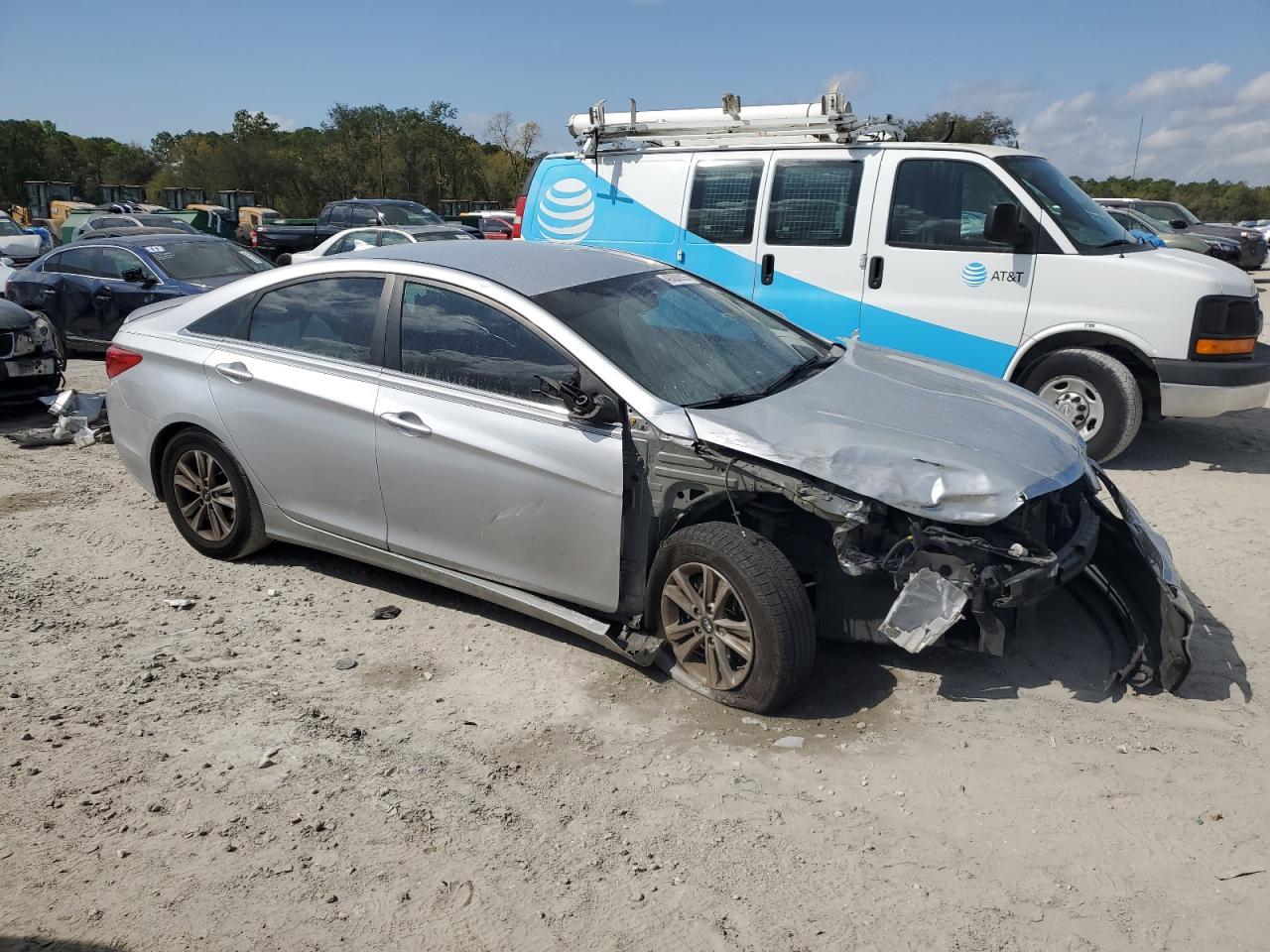 2013 HYUNDAI SONATA GLS - Фото 4