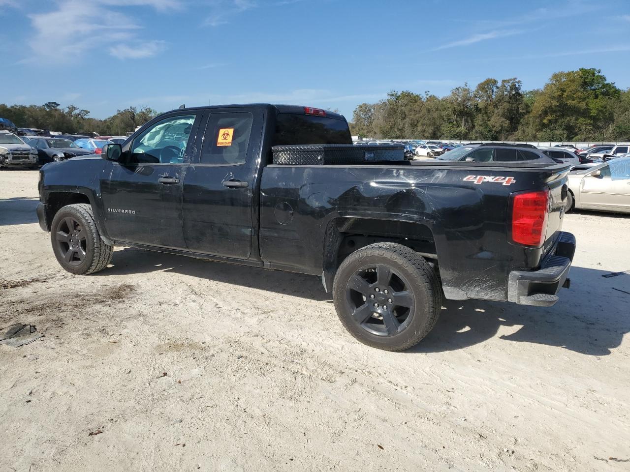 2016 CHEVROLET SILVERADO - Фото 2