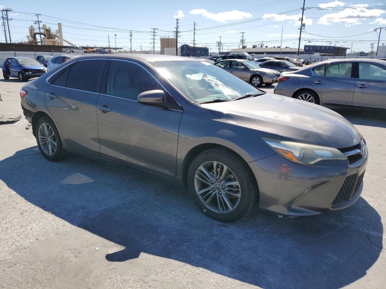 2016 TOYOTA CAMRY LE - Image 4