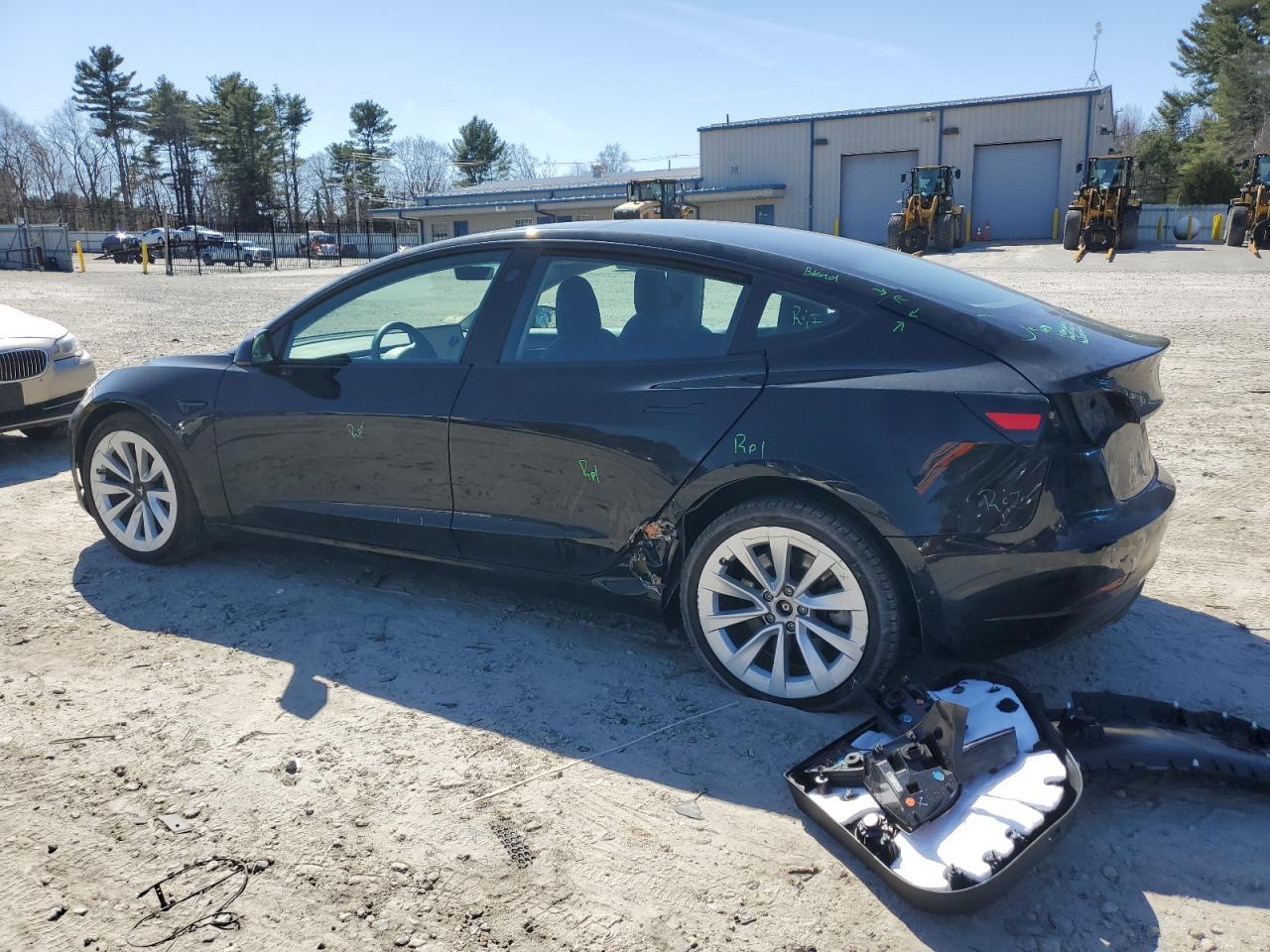 2021 TESLA MODEL 3 - Фото 2