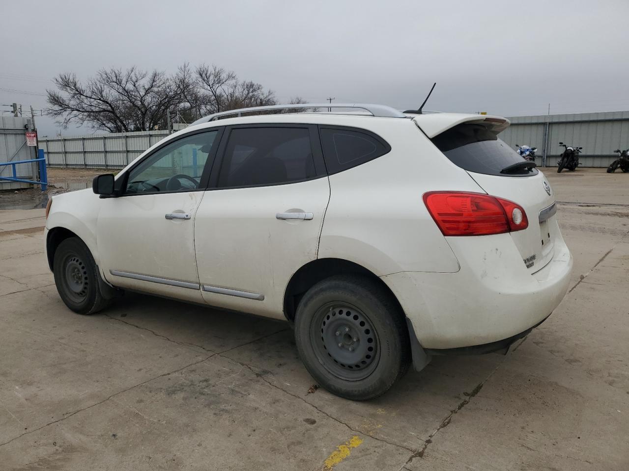 2015 NISSAN ROGUE SELE - Image 2