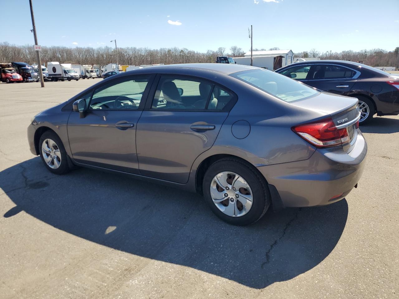 2015 HONDA CIVIC LX - Фото 2