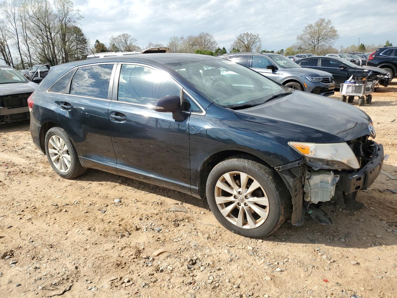 2013 TOYOTA VENZA LE - Фото 4
