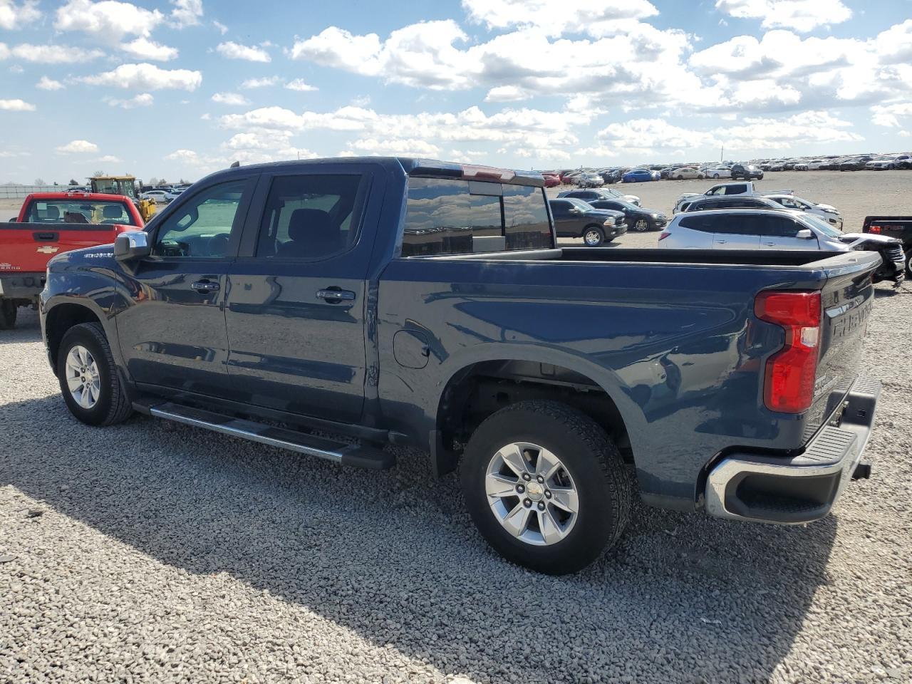 2019 CHEVROLET SILVERADO - Image 2
