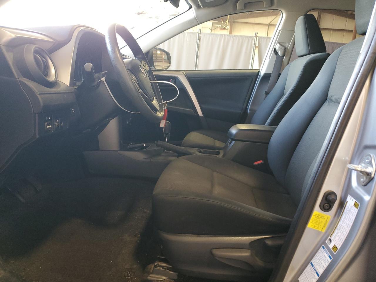 2018 TOYOTA RAV4 LE - Фото 7