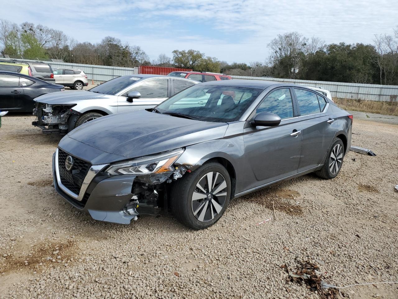 2022 NISSAN ALTIMA SV