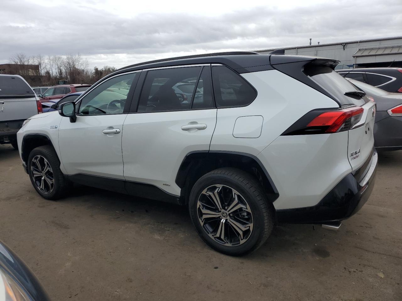 2023 TOYOTA RAV4 PRIME - Image 2