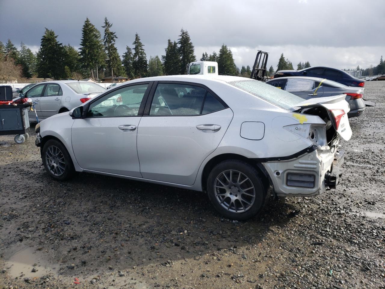 2016 TOYOTA COROLLA L - Image 2