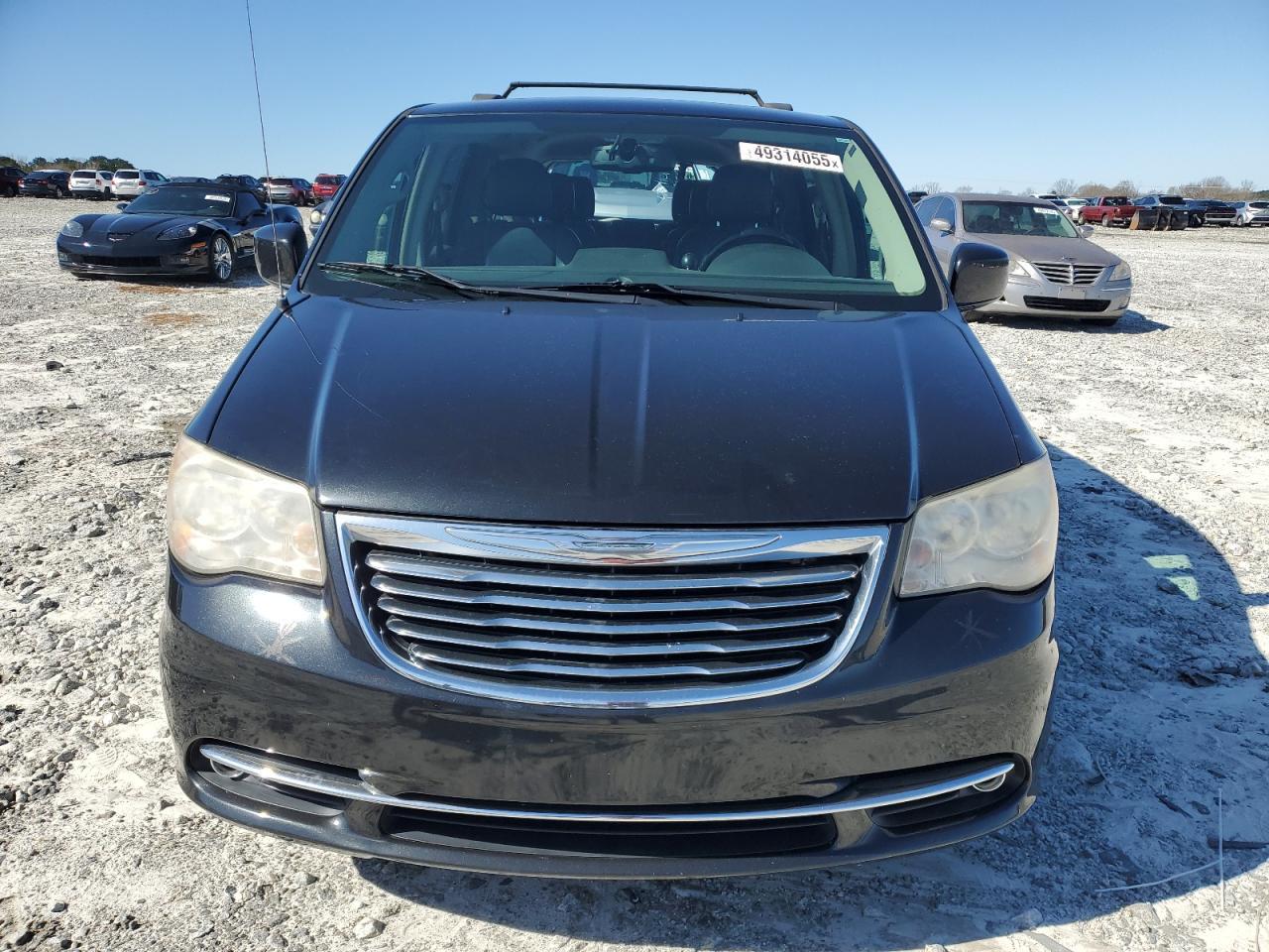 2014 CHRYSLER TOWN & COU - Image 5