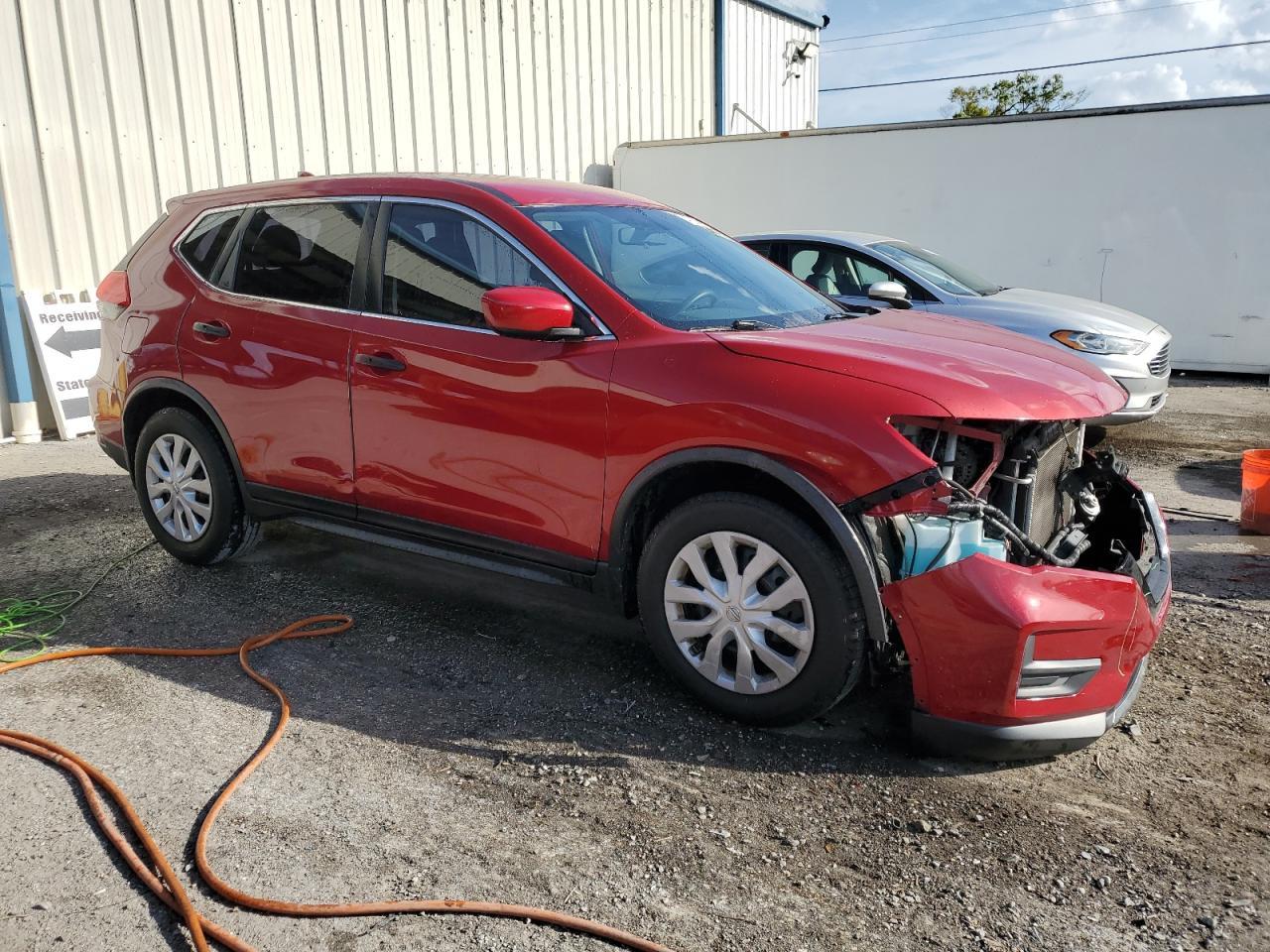 2017 NISSAN ROGUE S - Image 4
