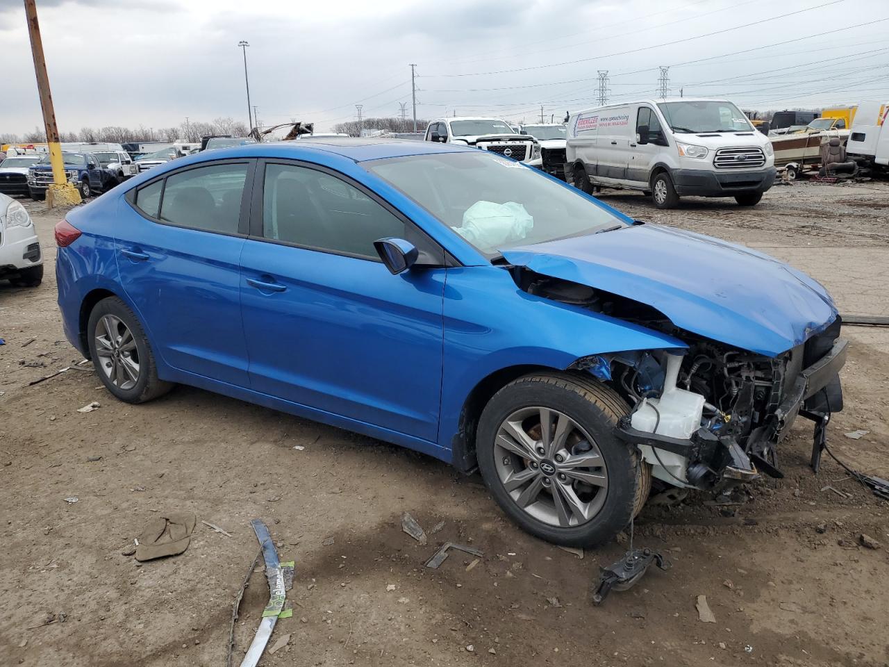 2017 HYUNDAI ELANTRA SE - Фото 4
