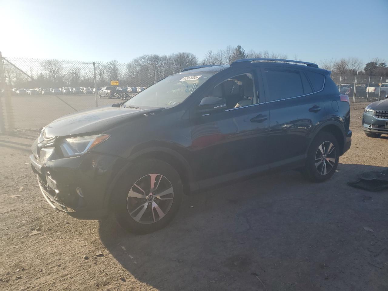 2017 TOYOTA RAV4 XLE