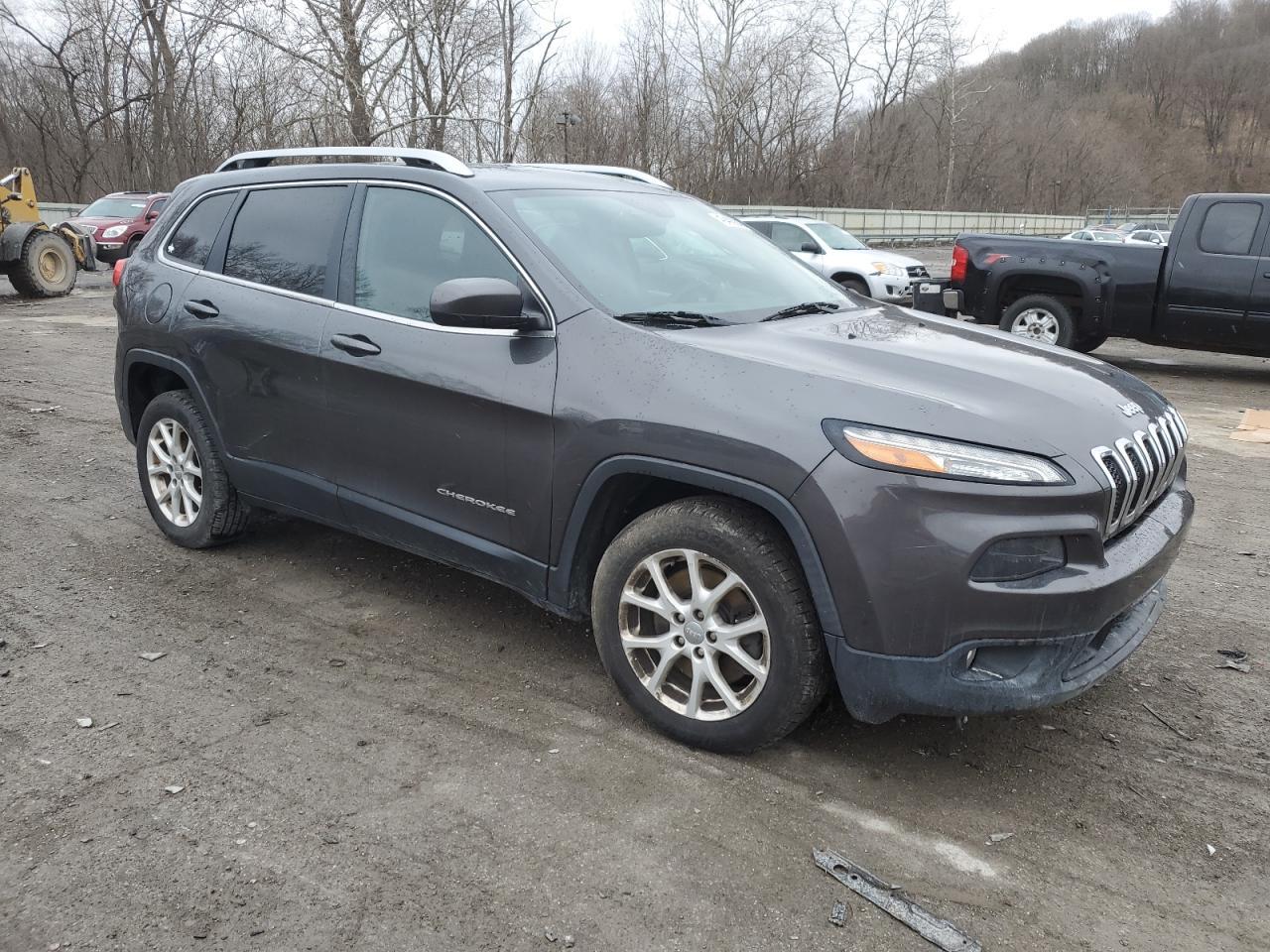 2017 JEEP CHEROKEE L - Image 4