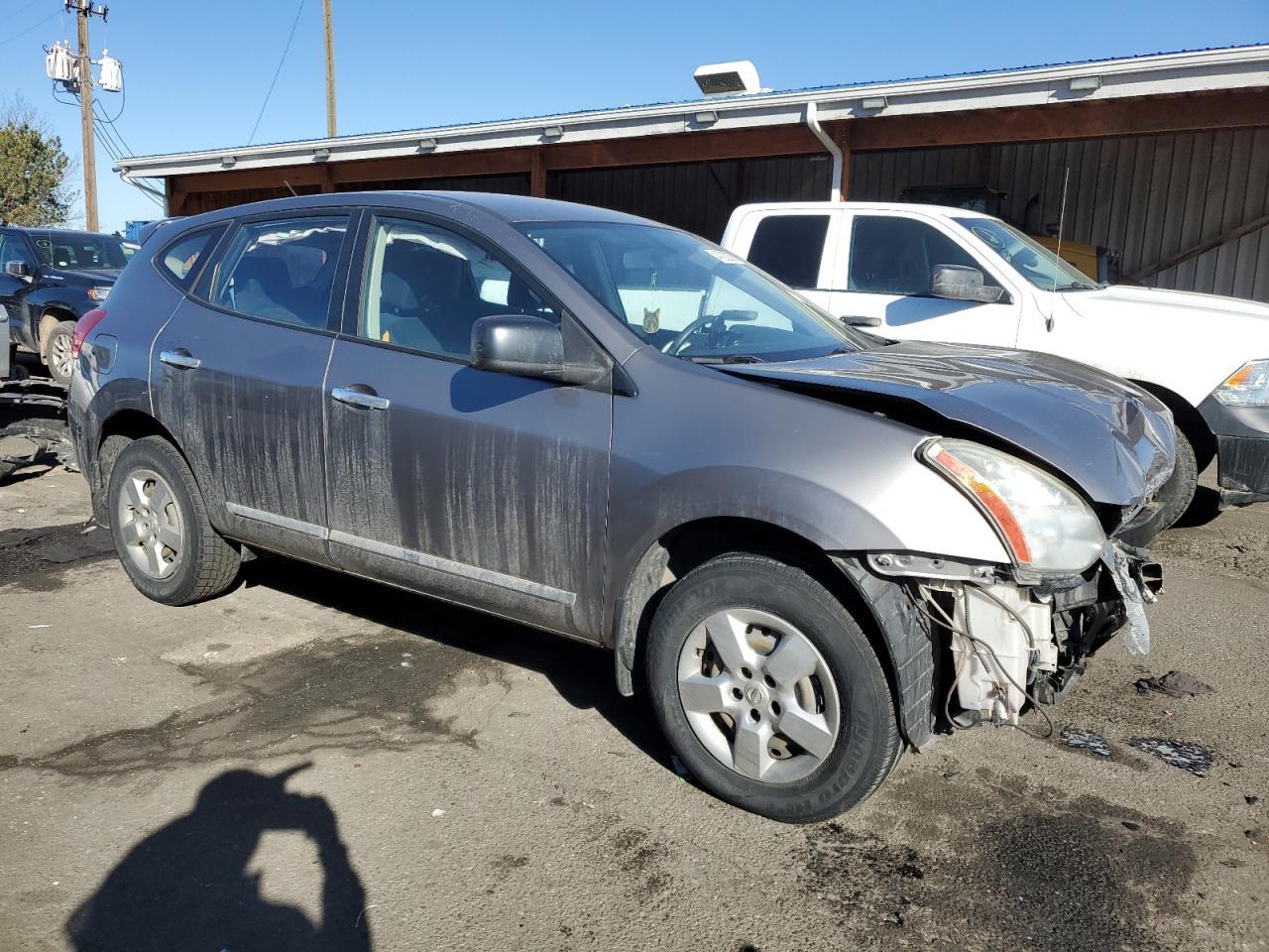 2013 NISSAN ROGUE S - Image 4