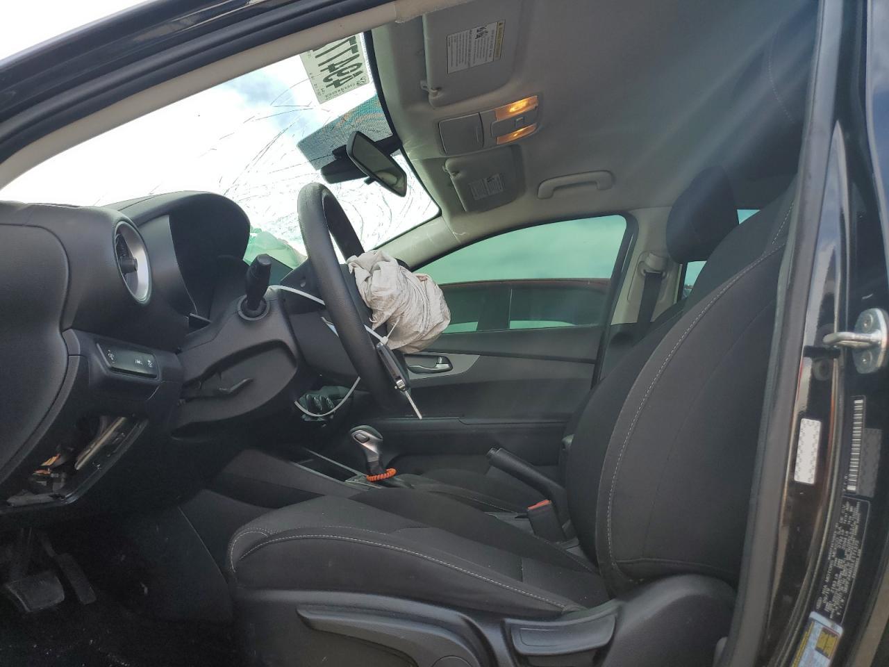 2020 KIA FORTE FE - Image 7