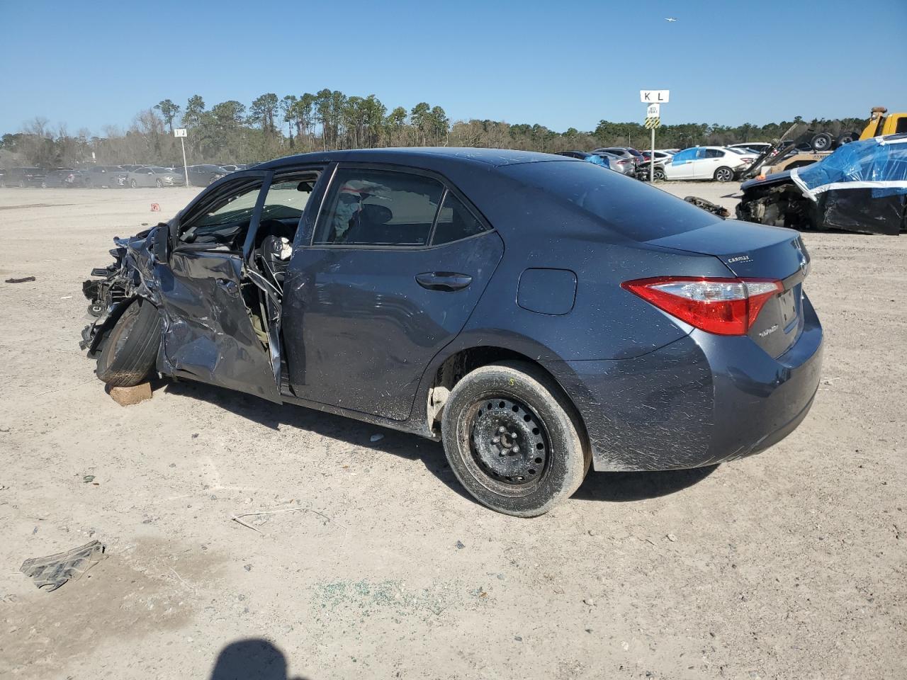 2016 TOYOTA COROLLA L - Фото 2