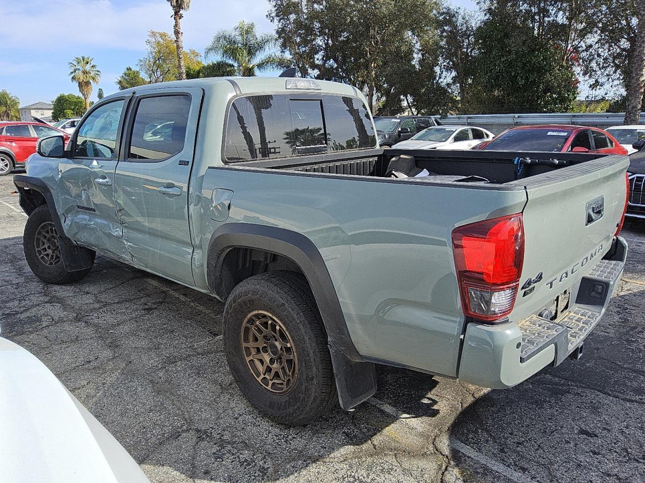 2023 TOYOTA TACOMA DOU - Фото 2