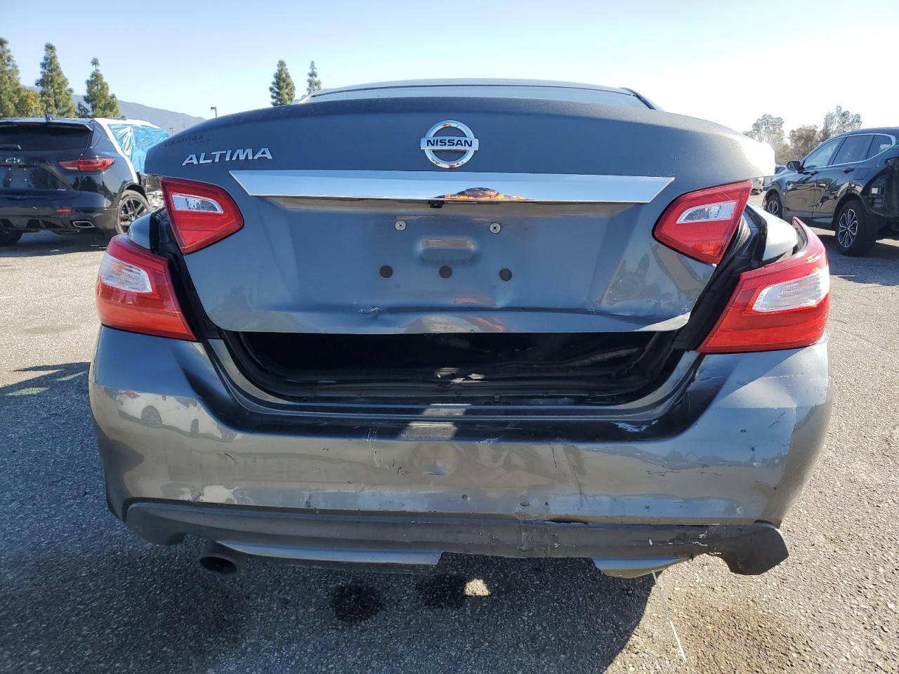 2017 NISSAN ALTIMA 2.5 - Фото 6