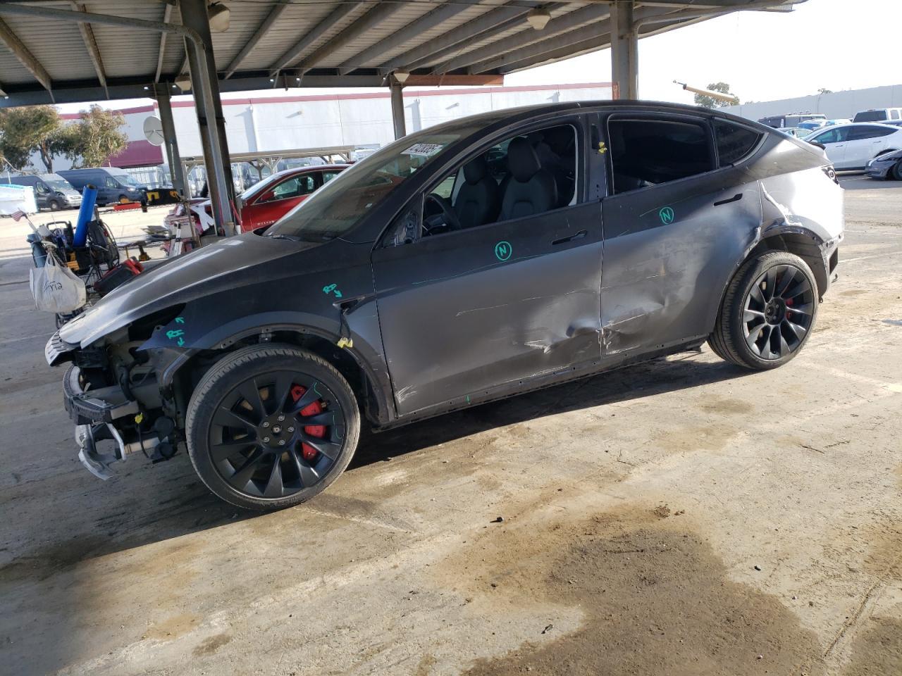 2022 TESLA MODEL Y