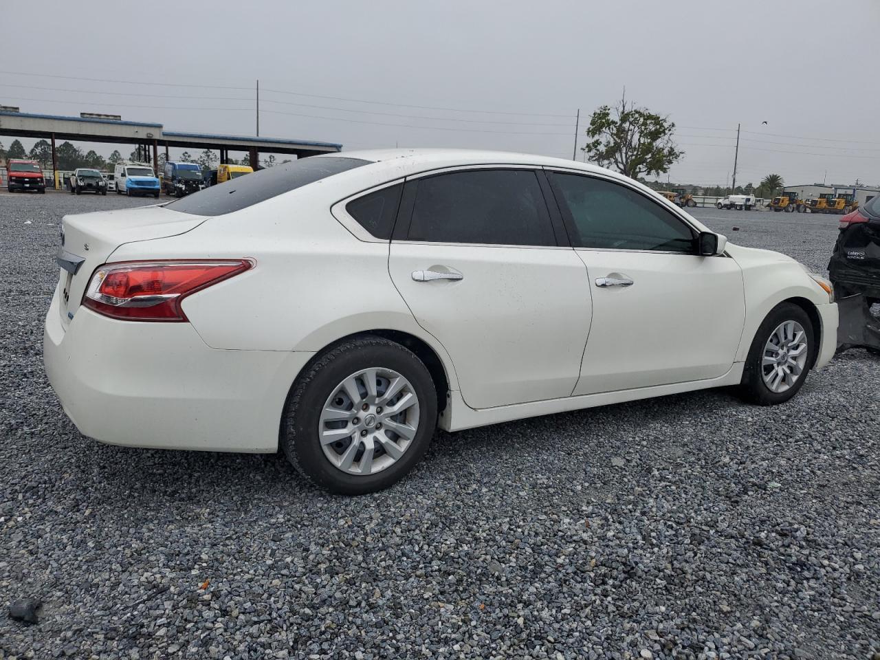 2013 NISSAN ALTIMA 2.5 - Фото 3