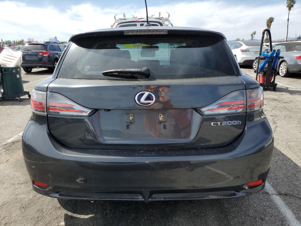 2011 LEXUS CT 200 - Фото 6