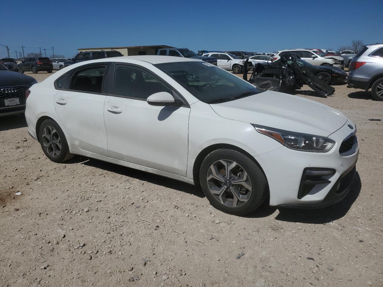 2021 KIA FORTE FE - Фото 4