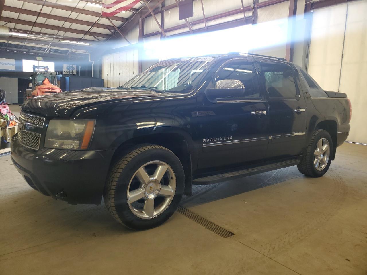 2011 CHEVROLET AVALANCHE