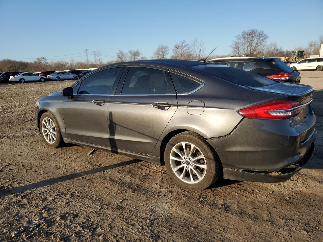 2017 FORD FUSION SE - Image 2