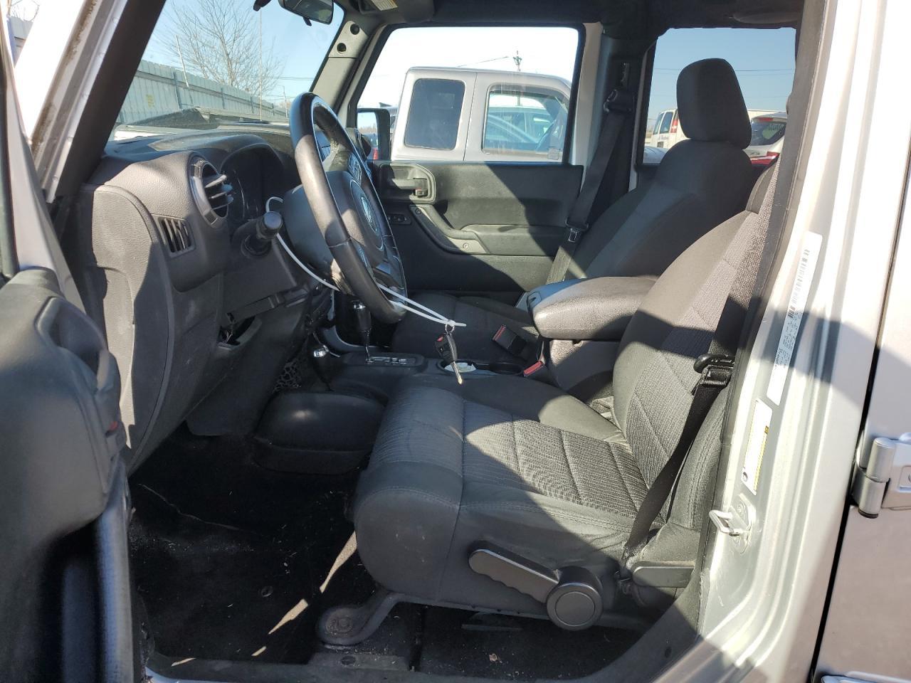 2012 JEEP WRANGLER U - Фото 7