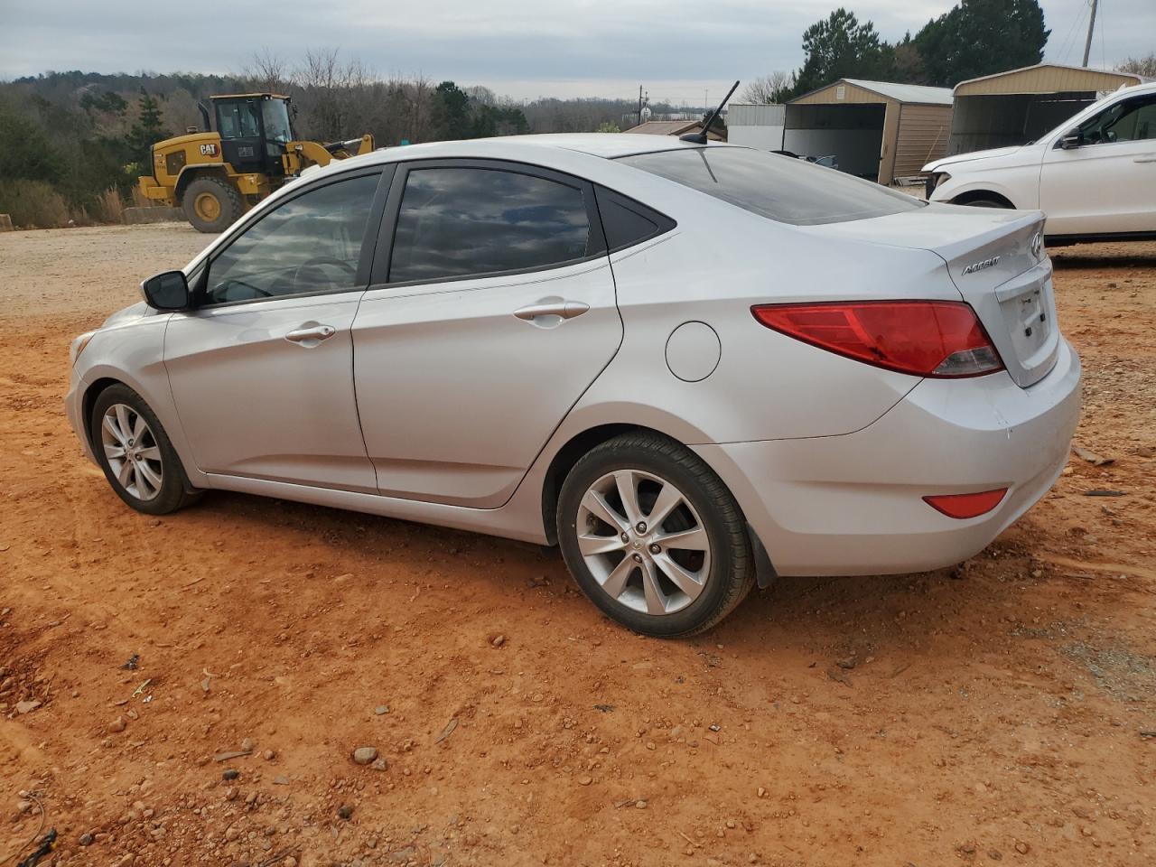 2015 HYUNDAI ACCENT GLS - Image 2