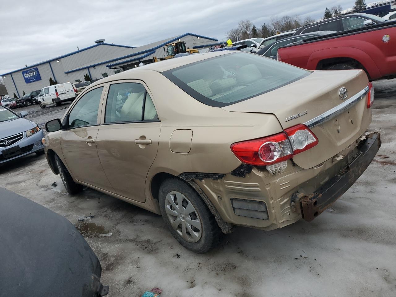 2013 TOYOTA COROLLA BA - Фото 2
