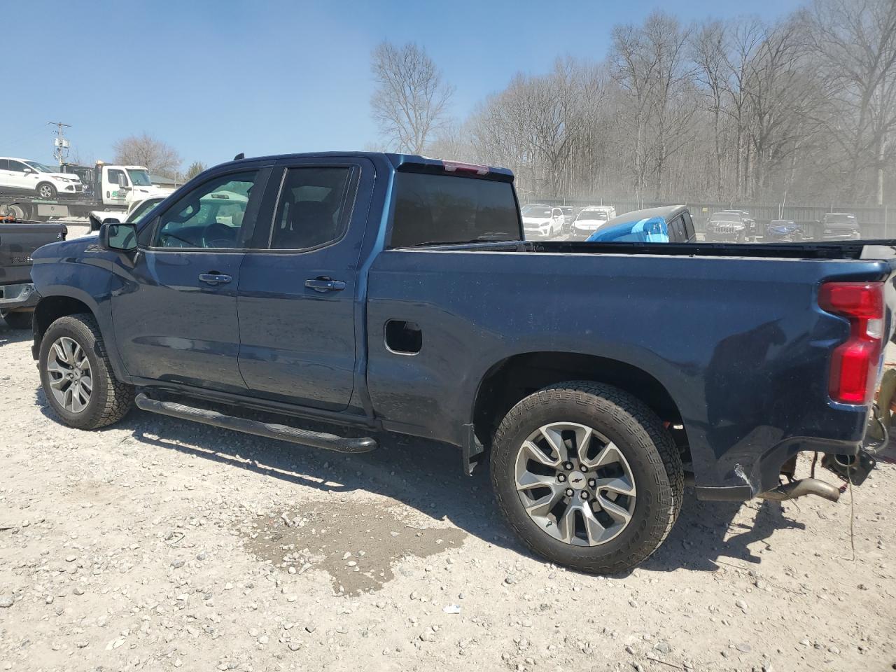 2019 CHEVROLET SILVERADO - Image 2